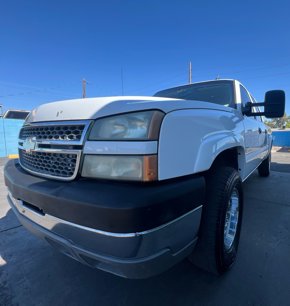 Used 2005 Chevrolet Silverado 2500 LT w/ Heavy-Duty Power Package
