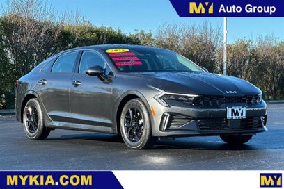 New 2025 Kia K5 LXS