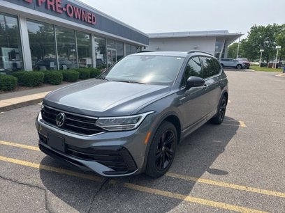 Used 2023 Volkswagen Tiguan SE R-Line