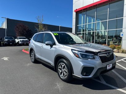 Used 2021 Subaru Forester Premium w/ Popular Package #1