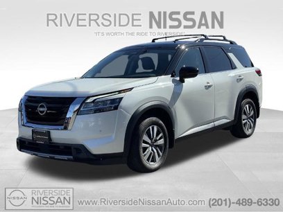 Certified 2023 Nissan Pathfinder SL
