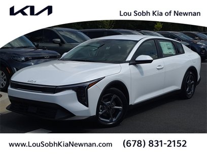 New 2025 Kia K4 LXS