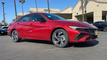 Certified 2025 Hyundai Elantra Sport
