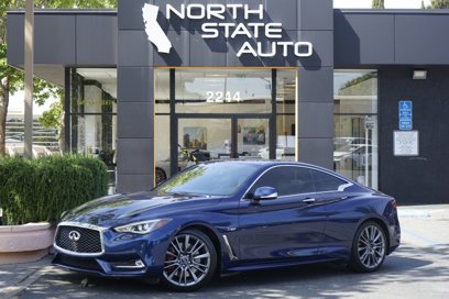 Used 2017 INFINITI Q60 Red Sport 400
