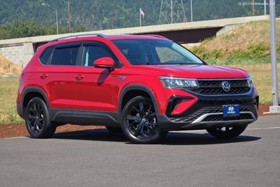 Used 2022 Volkswagen Taos SE