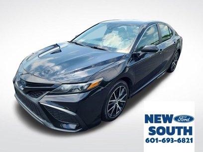 Used 2023 Toyota Camry SE