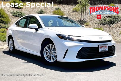 New 2025 Toyota Camry LE