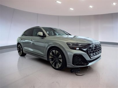 New 2025 Audi Q8 Premium Plus