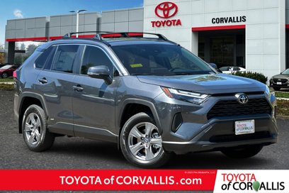 New 2025 Toyota RAV4 LE