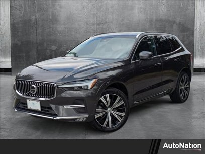 Used 2022 Volvo XC60 B5 Inscription w/ Advanced Package