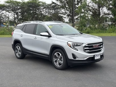 Used 2021 GMC Terrain SLT
