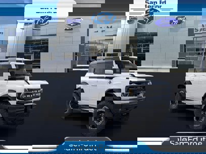 New 2024 Ford Bronco Outer Banks w/ Sasquatch Package