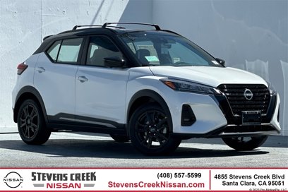 New 2024 Nissan Kicks SR w/ SR Premium Package