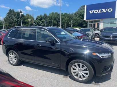 Used 2016 Volvo XC90 T6 Momentum w/ Momentum Plus Package