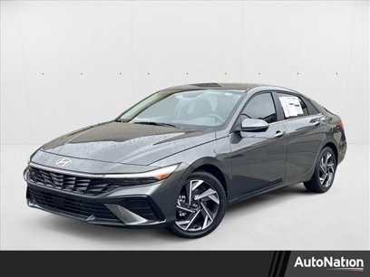 New 2025 Hyundai Elantra Limited