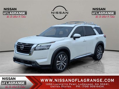 Used 2022 Nissan Pathfinder Platinum