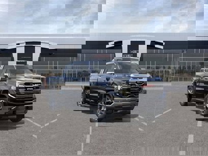 New 2025 GMC Sierra 1500 SLT w/ SLT Premium Plus Package