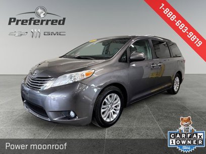 Used 2017 Toyota Sienna XLE