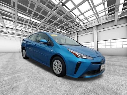 Used 2022 Toyota Prius LE