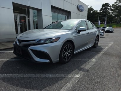 Used 2023 Toyota Camry SE