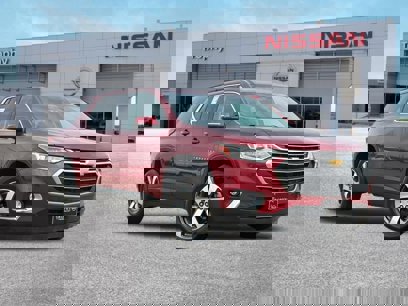 Used 2019 Chevrolet Traverse LT w/ LT Premium Package