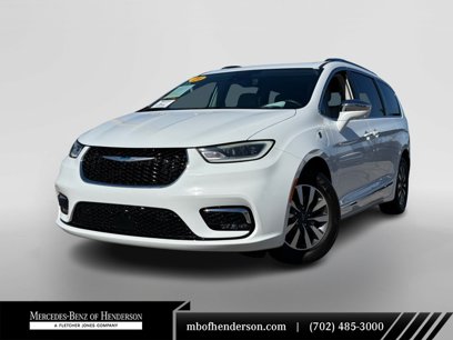 Used 2021 Chrysler Pacifica Limited w/ Premium & Safety Sphere Group