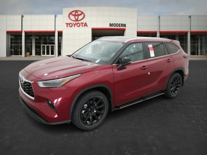 New 2025 Toyota Highlander XLE