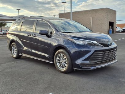 Certified 2021 Toyota Sienna LE