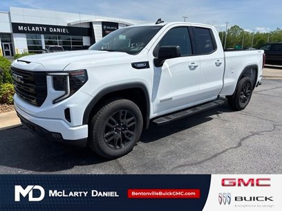 New 2025 GMC Sierra 1500 Elevation w/ LPO, Elevation Black Package