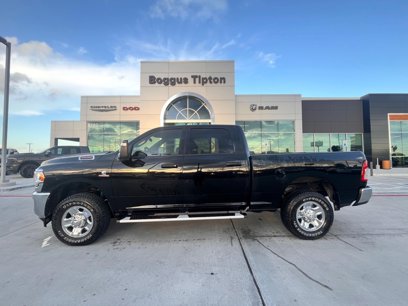 Used 2024 RAM 2500 Tradesman w/ Chrome Appearance Group