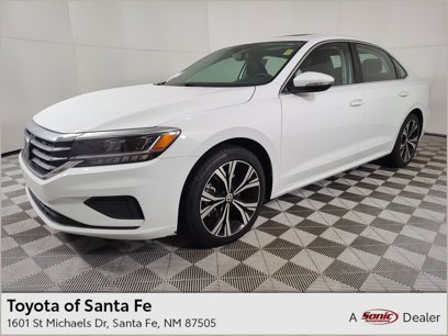 Used 2022 Volkswagen Passat 2.0T SE