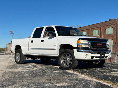 Used 2004 GMC Sierra 2500 SLE w/ Heavy-Duty Power Package
