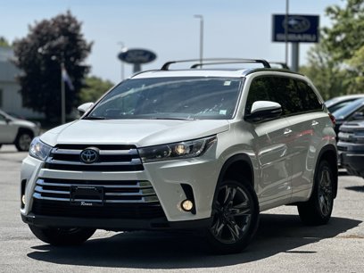 Used 2018 Toyota Highlander Limited Platinum