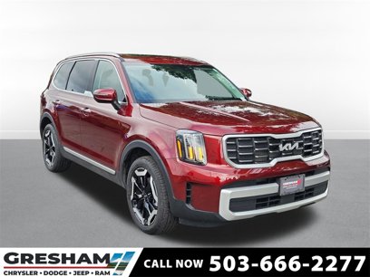Used 2024 Kia Telluride S w/ S Sunroof Package