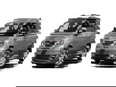 Used 2017 Toyota Sienna Limited Premium