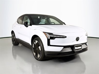 New 2025 Volvo EX30 Ultra w/ Climate Package