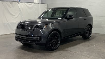 New 2025 Land Rover Range Rover SE