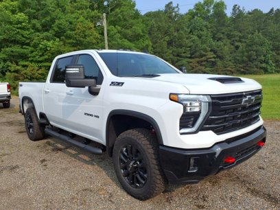 New 2025 Chevrolet Silverado 2500 LT w/ Trail Boss Package