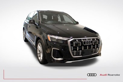 New 2025 Audi Q7 3.0T Prestige
