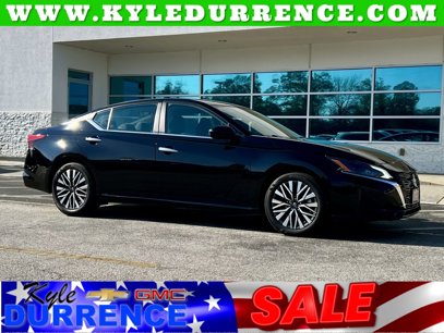 Used 2024 Nissan Altima 2.5 SV