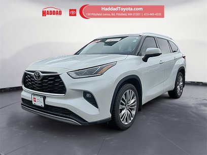 Certified 2022 Toyota Highlander Platinum