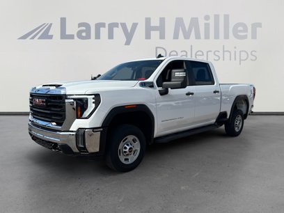 Used 2024 GMC Sierra 2500 Pro w/ Convenience Package