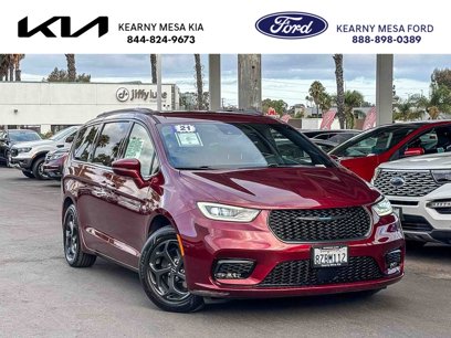 Used 2021 Chrysler Pacifica Limited w/ S Appearance Package