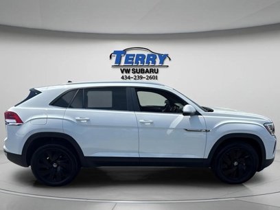 Certified 2024 Volkswagen Atlas Cross Sport SE w/ Panoramic Sunroof Package