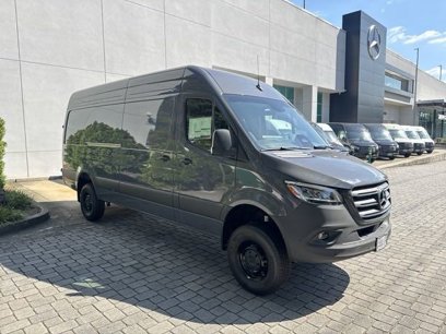 New 2025 Mercedes-Benz Sprinter 2500