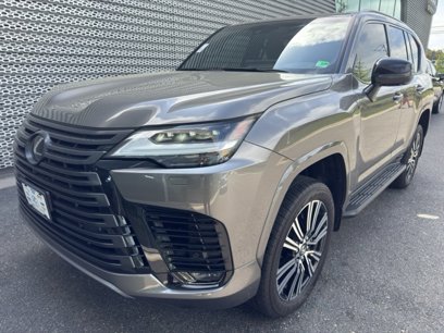Used 2024 Lexus LX 600 4WD w/ Luxury Package