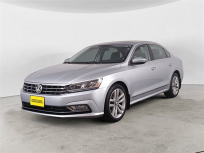 Used 2017 Volkswagen Passat 1.8T SE