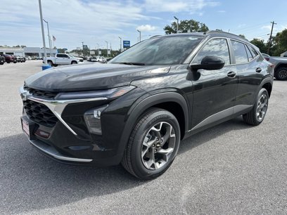New 2025 Chevrolet Trax LT w/ Driver Confidence Package