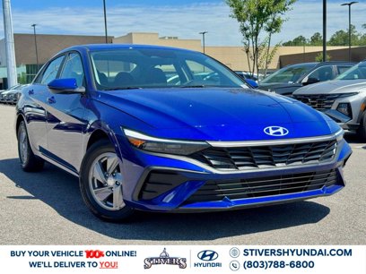 Certified 2025 Hyundai Elantra SE