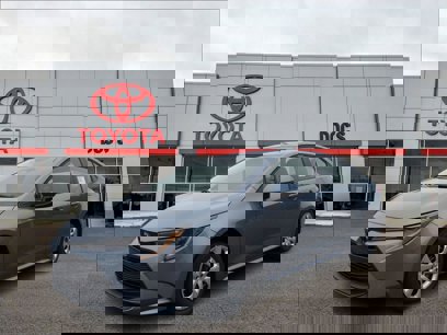New 2025 Toyota Corolla LE
